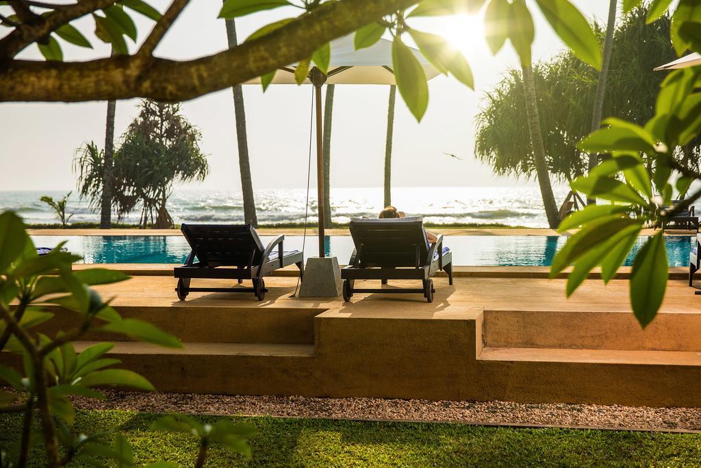 Grand Beach Wadduwa Exterior foto
