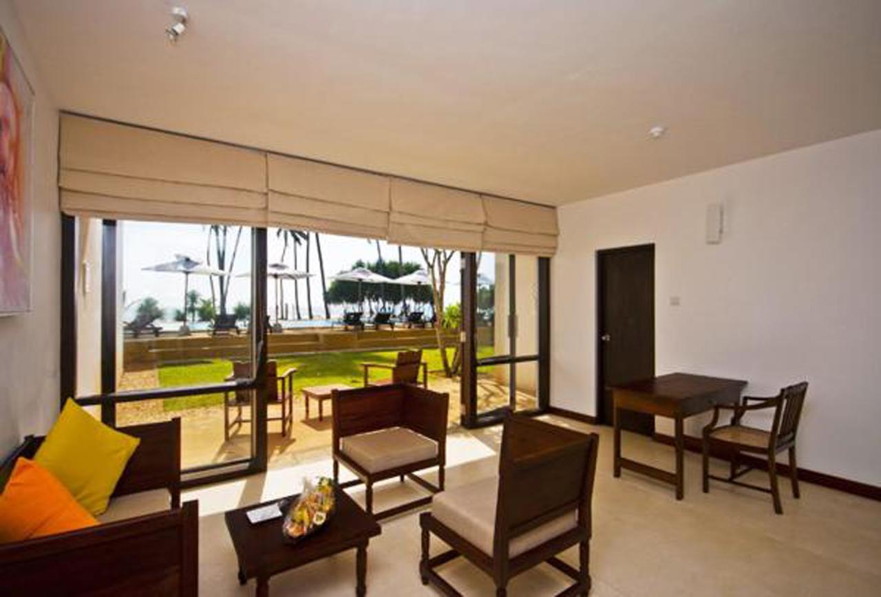 Grand Beach Wadduwa Exterior foto