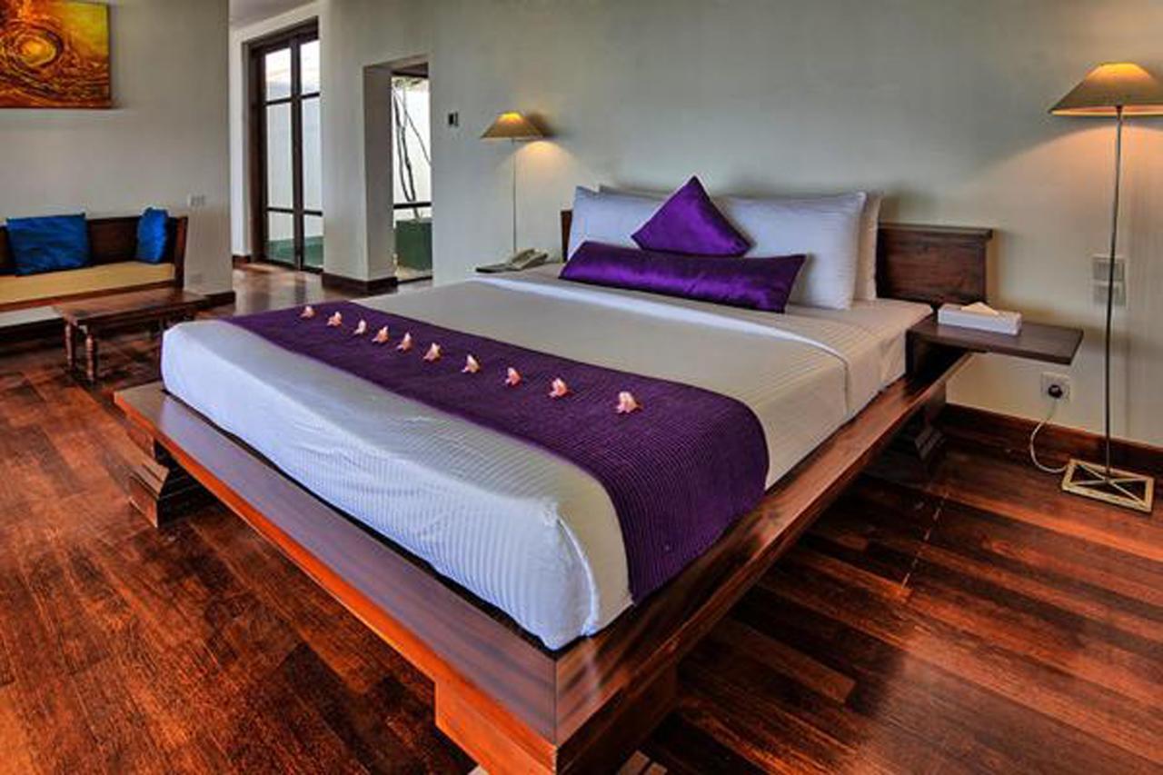 Grand Beach Wadduwa Exterior foto