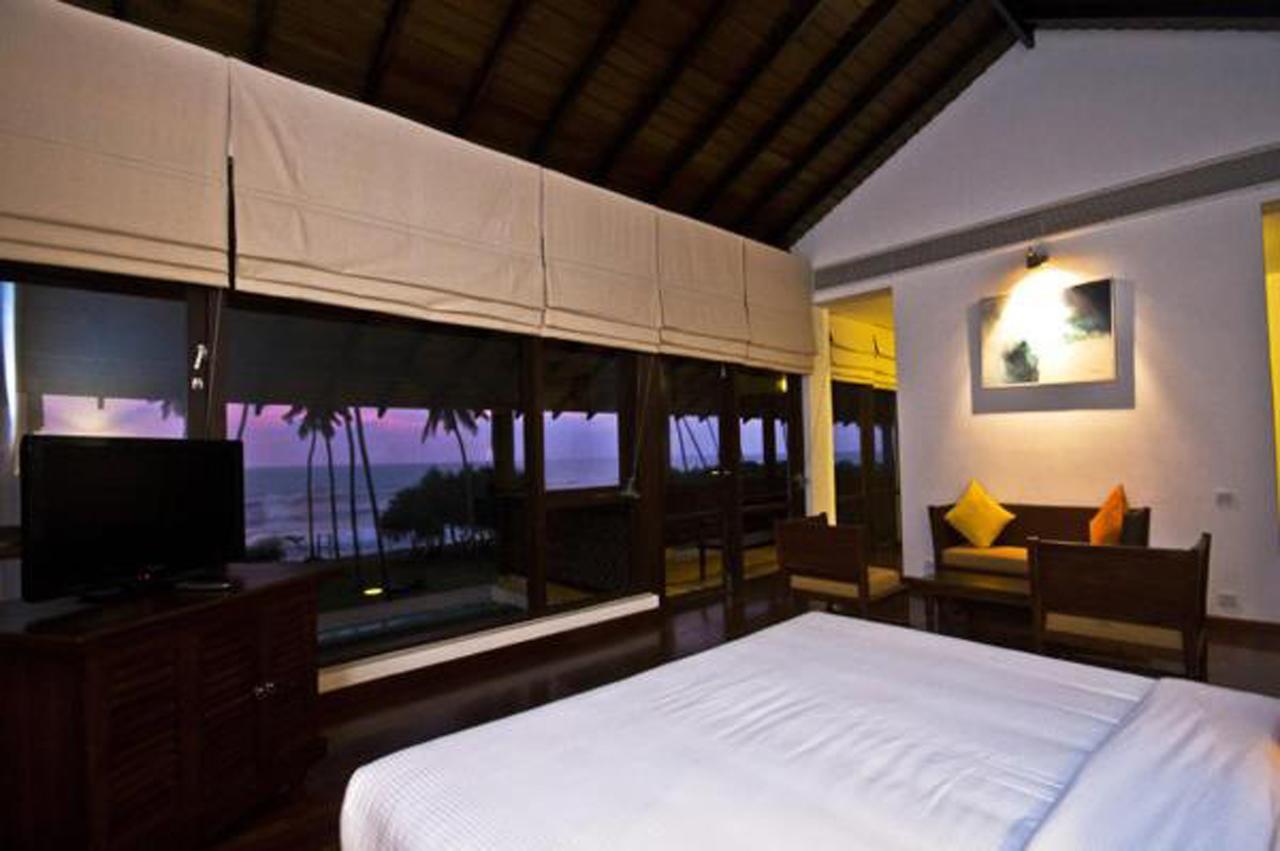 Grand Beach Wadduwa Exterior foto